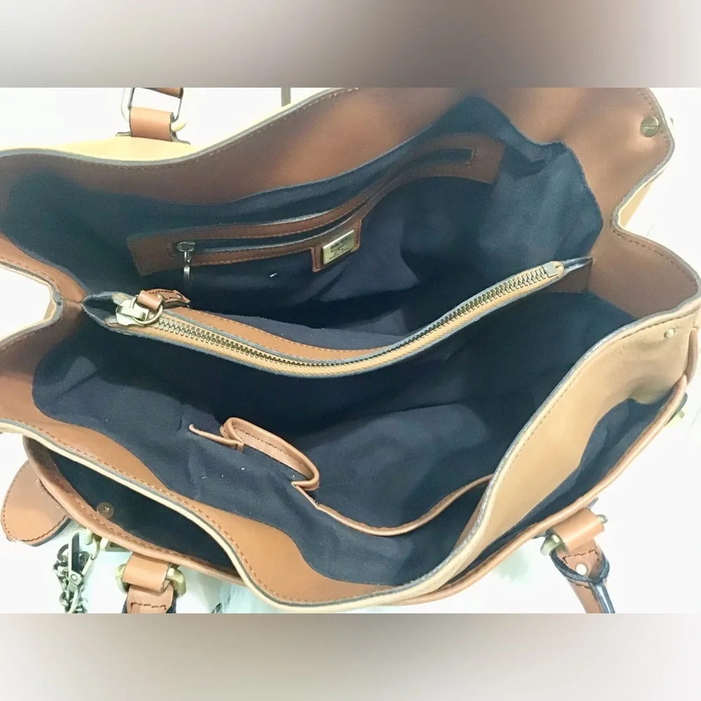 MCM Bags - Picture 11 of 14